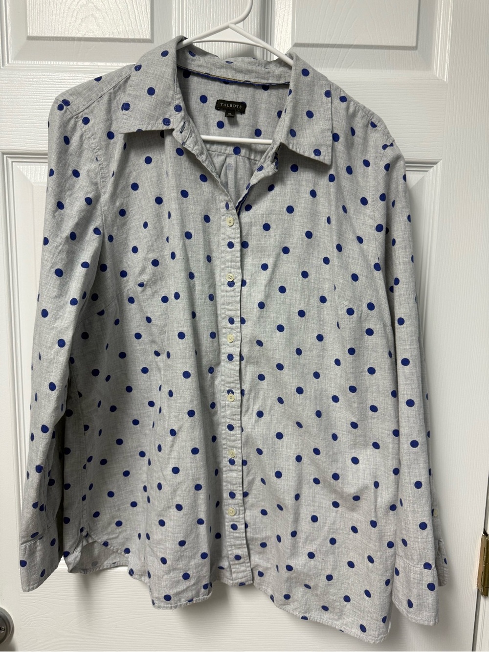 Talbots womens Light Gray Button-Up Shirt with Blue Polka Dots